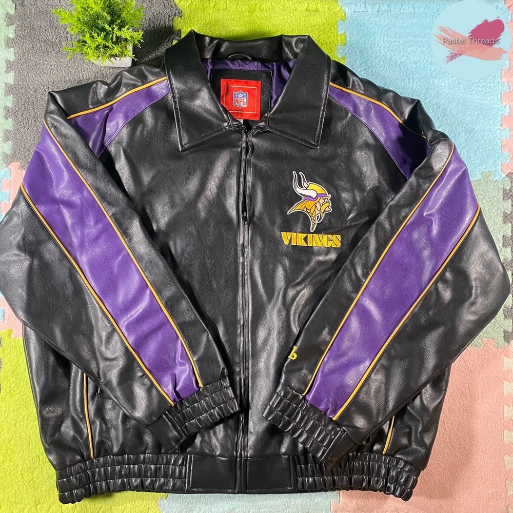 Vintage Authentic NFL Minnesota Vikings 
Leather Bomber Jacket, Purple & Black